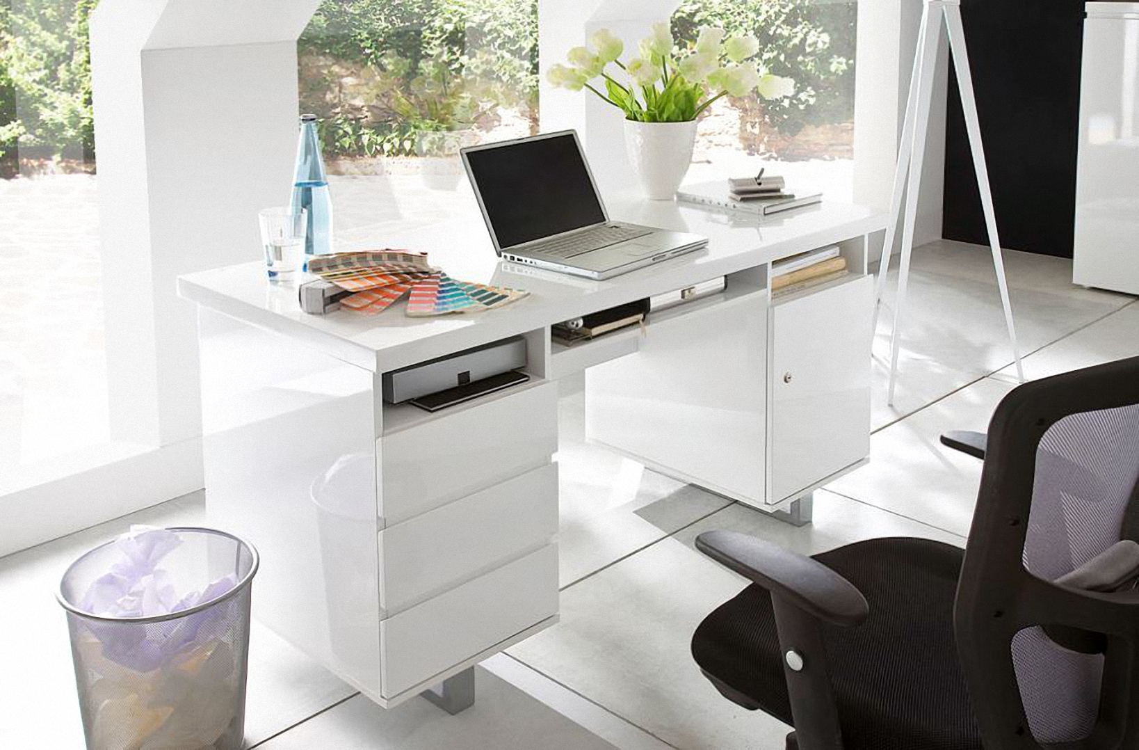 Modern bureau kopen | Aktie Wonen.nl