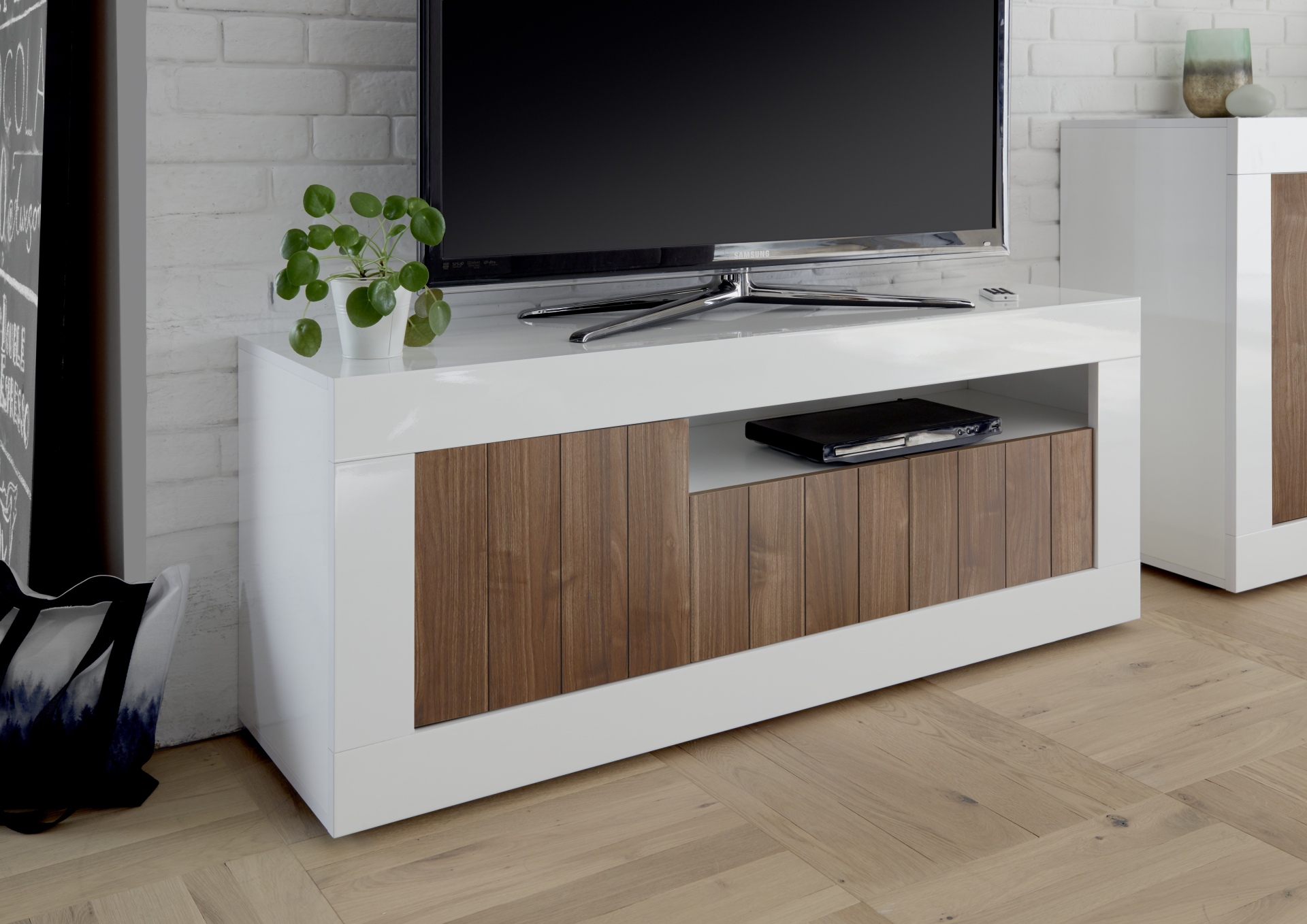 Hiel Verstelbaar nieuws modern tv meubel Urbino kopen | Aktie wonen.nl